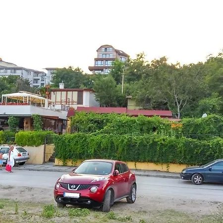 Blue Sunrise Отель *